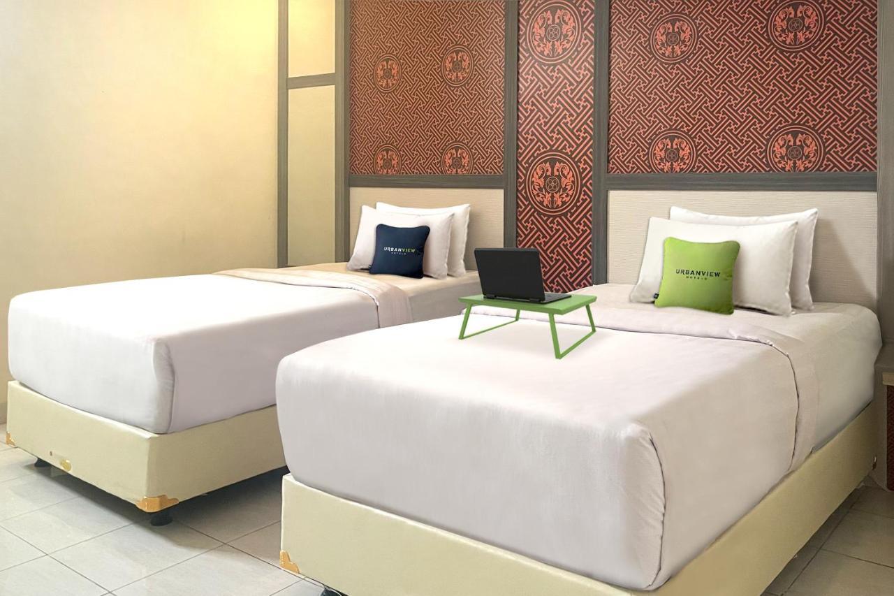 Urbanview Hotel Harapan Palopo Exterior foto